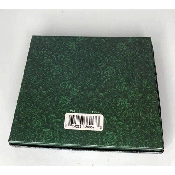 NEW 2005 The White House Historical Association Christmas Ornament Box Booklet - Picture 5 of 5